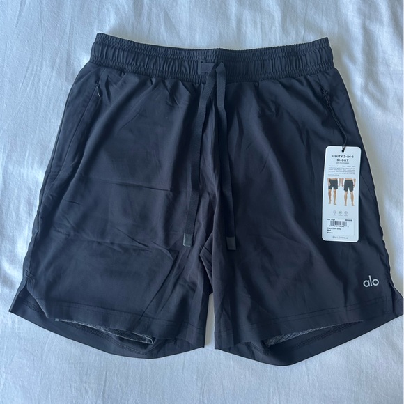 ALO Yoga Men's Unity 2-in-1 Athletic Shorts - Picture 1 of 2